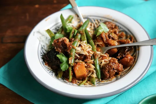 How Many Calories are in a large Bowl of Beef pho?