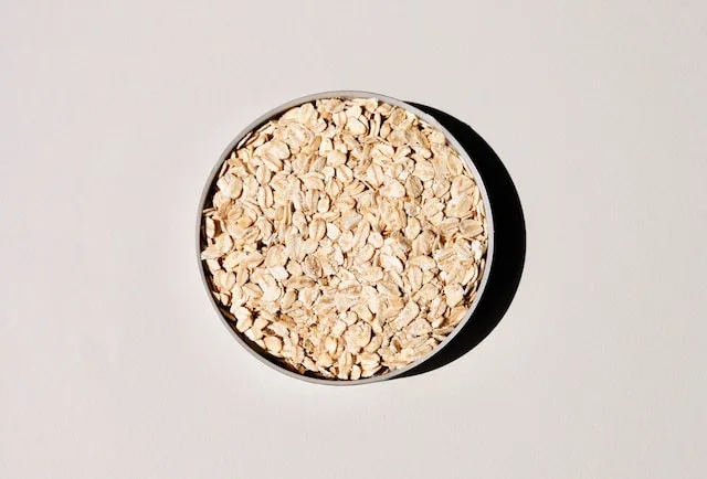 How many Calories are in a Cup of Uncooked Oats?