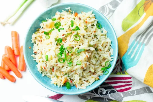 How Many Calories are in 100 g of Cooked Rice?